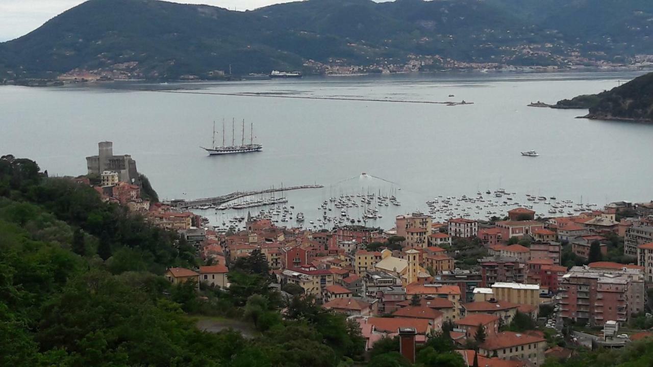 Ferienwohnung Sea View Lerici Exterior foto
